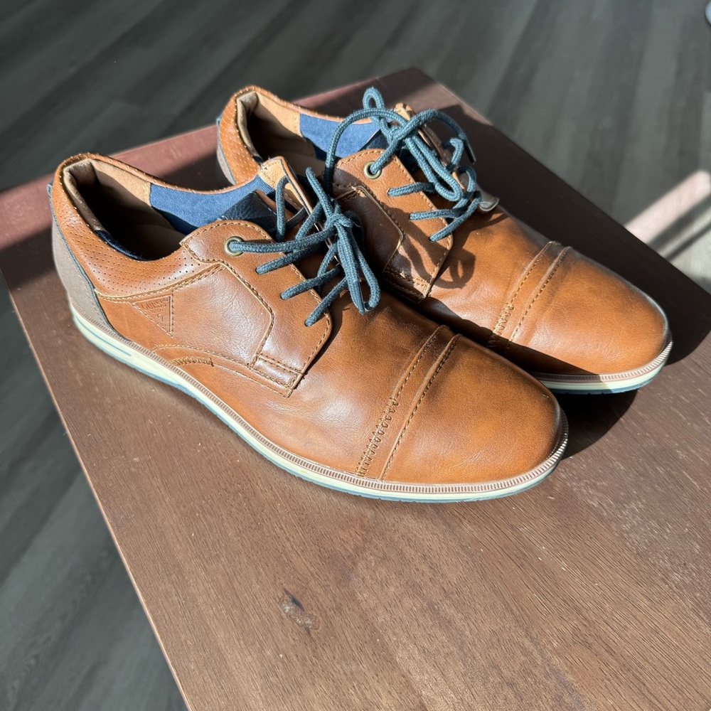 GUESS Men’s Cognac Cap Toe Oxford Shoes Leather Look Lace Up US 8.5 EU 41.5